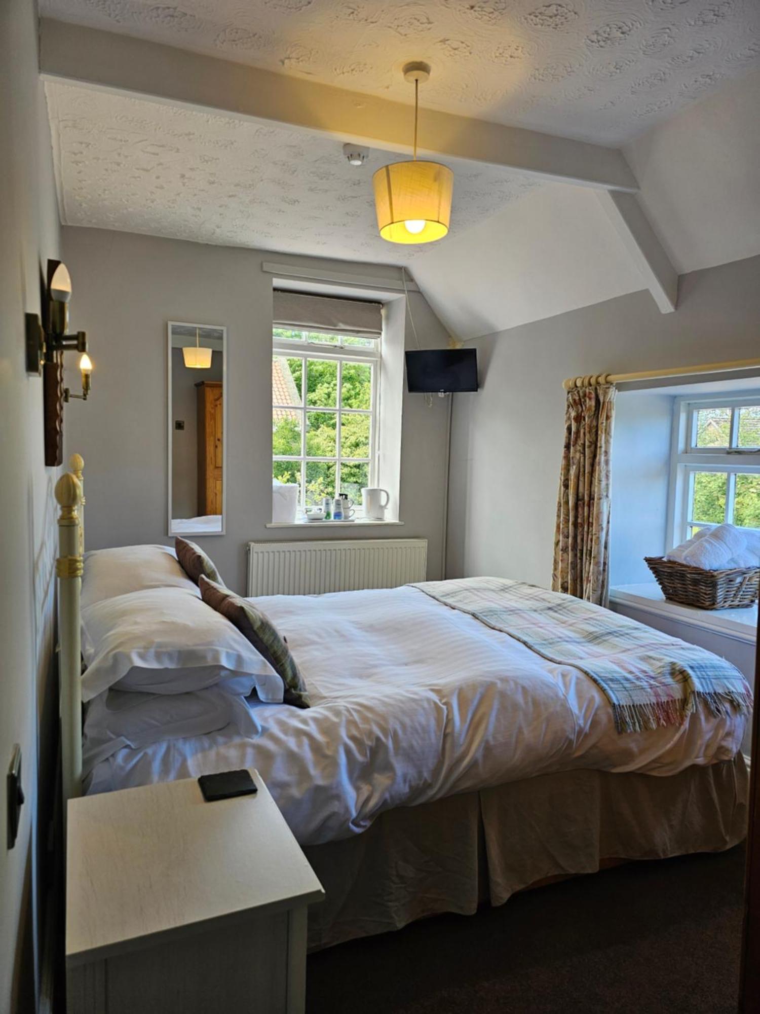 The Pack Horse Inn Chathill المظهر الخارجي الصورة