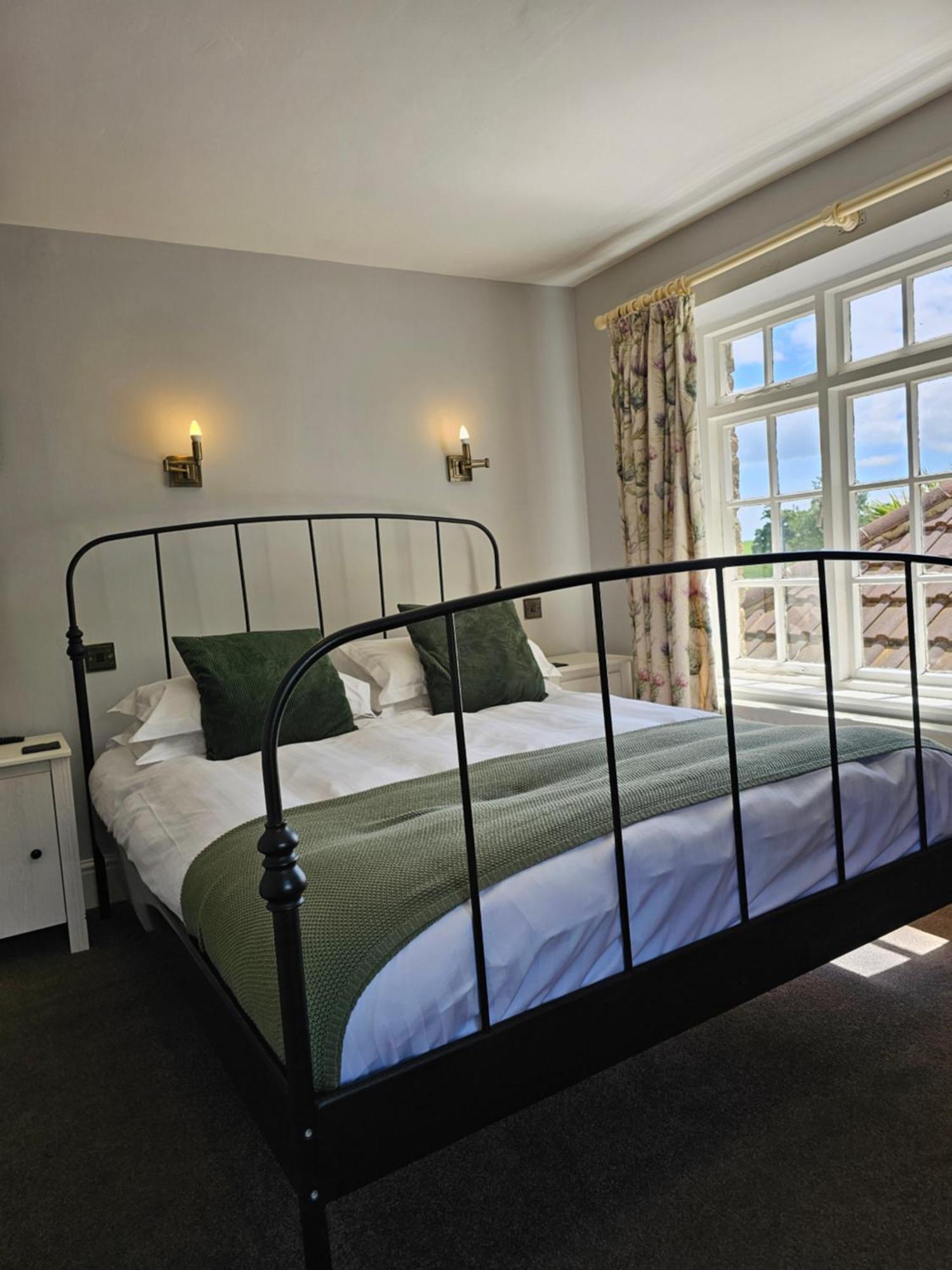 The Pack Horse Inn Chathill المظهر الخارجي الصورة